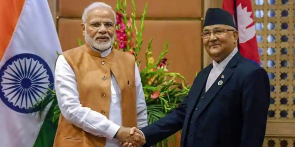 PM Oli breaks ice with PM Modi on I-Day, tweets from top Nepal leaders follow